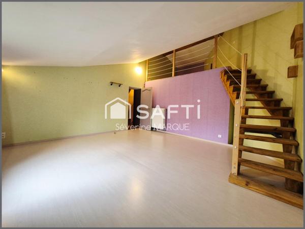 Maison de Village libre sur 3 faces