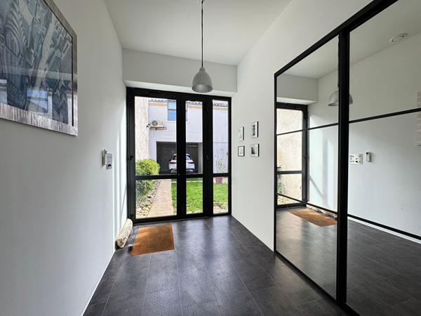 Vente Maison Rochefort 9 pièces 308m²-IRM4307