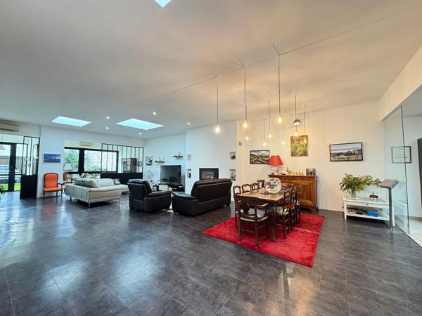 Vente Maison Rochefort 9 pièces 308m²-IRM4307