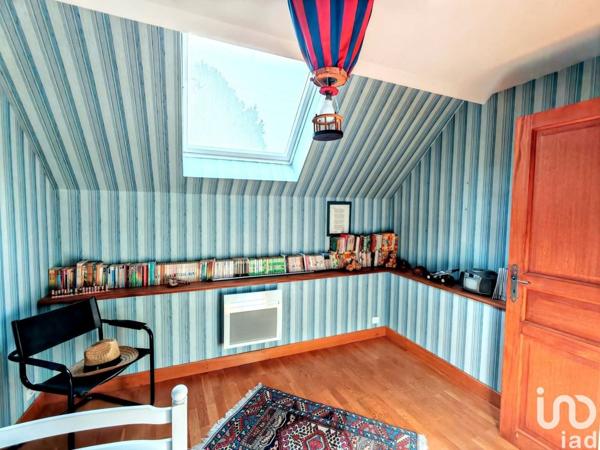 Maison 12 pièces de 312 m² à Saint-Martin-de-Nigelles (28130)