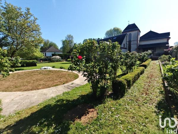 Maison 12 pièces de 312 m² à Saint-Martin-de-Nigelles (28130)