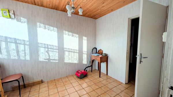 Maison à vendre 5 pièces CHATEAUNEUF DU FAOU (29)