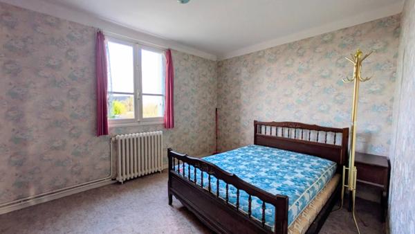 Maison à vendre 5 pièces CHATEAUNEUF DU FAOU (29)