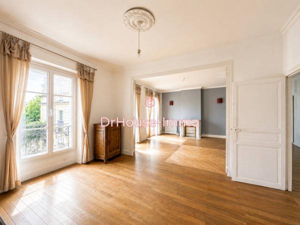 Immeuble à vendre 20 pièces de 448 m²