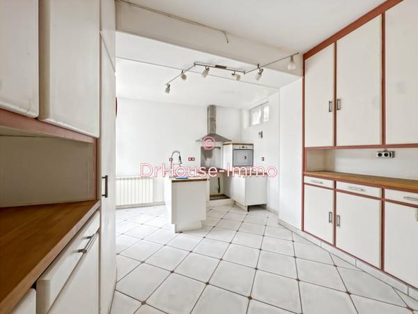 Immeuble à vendre 20 pièces de 448 m²