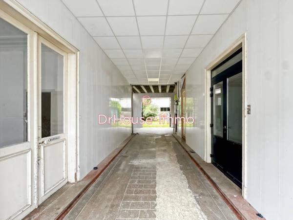 Immeuble à vendre 20 pièces de 448 m²