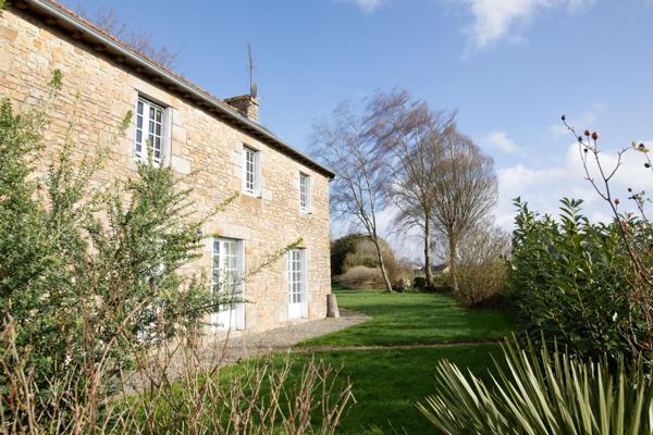 Maison à Saint-Aubin-d'Aubigné, 35250 - 8 pièces 160m²