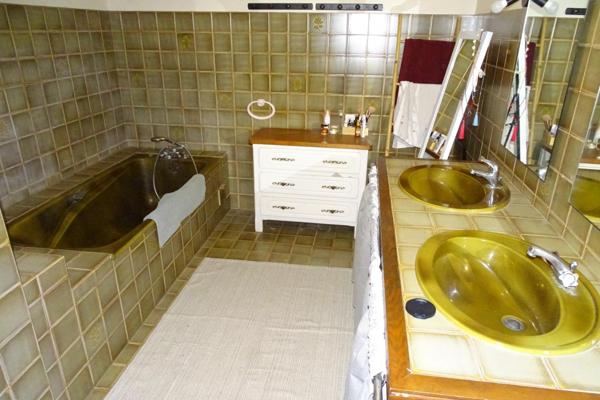 Maison à Saint-Aubin-d'Aubigné, 35250 - 8 pièces 160m²