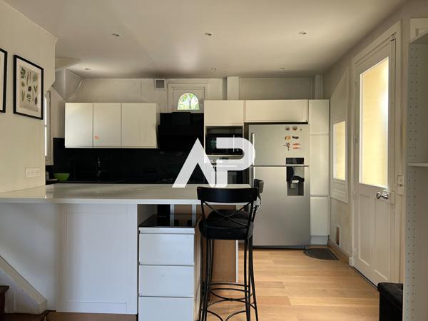 Maison Montmorency 7 pièce(s) 190 m2 975 000 € **  - Référence  1663