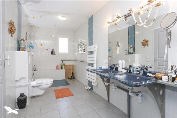 Maison à vendre |  Joué-lès-Tours |  5 pièces | 140 m²