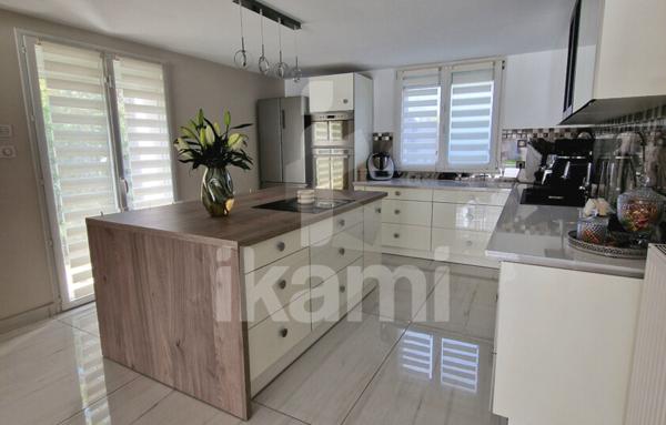 Maison 140m2 avec jardin et piscine