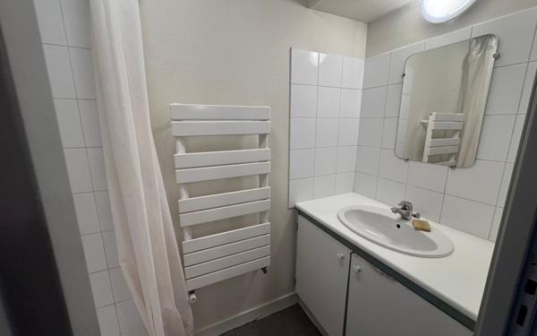 Maison à louer    2 pièces • 49,70 m2 Aytré