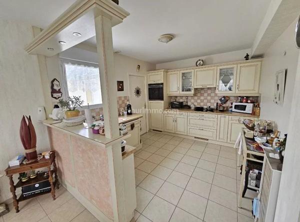 Vente Maison 6 pièces 126 m2 à Guingamp