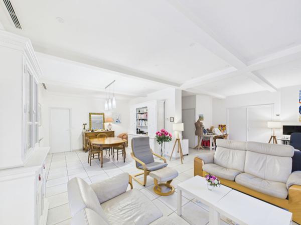 MAISON FAMILIALE À TOURNON SUD - 212 m2