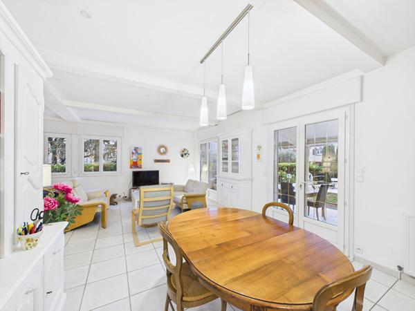 MAISON FAMILIALE À TOURNON SUD - 212 m2