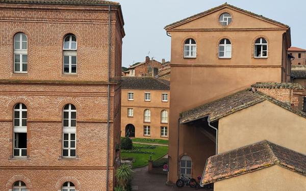 Appartement à vendre    2 pièces •  Albi