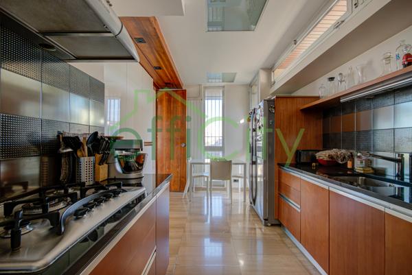 Maison 7 pièces - 360 m² Bien prestige