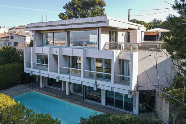 Maison 7 pièces - 360 m² Bien prestige