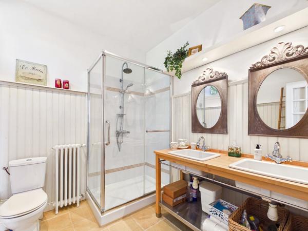 Élégante Maison de Maître avec piscine à quelques minutes d'Eymet