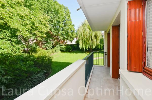 FRESNES - 7 MIN TVM - 3 PIECES - 61,27 m² - 2E ETAGE - BALCON SANS VIS A VIS, CAVE ET PARKING