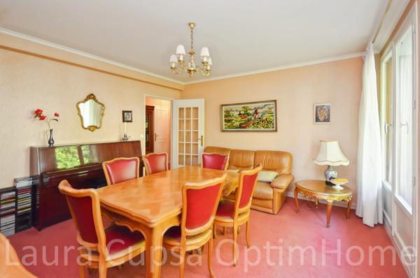 FRESNES - 7 MIN TVM - 3 PIECES - 61,27 m² - 2E ETAGE - BALCON SANS VIS A VIS, CAVE ET PARKING