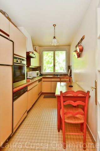 FRESNES - 7 MIN TVM - 3 PIECES - 61,27 m² - 2E ETAGE - BALCON SANS VIS A VIS, CAVE ET PARKING