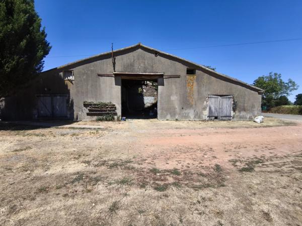 Maison de campagne de 4 chambres avec grange et fort potentiel
