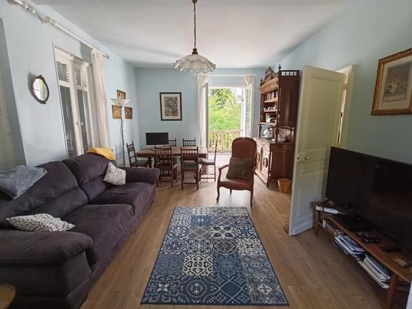 Charmante maison bourgeoise avec piscine