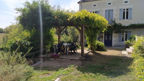 Charmante maison bourgeoise avec piscine