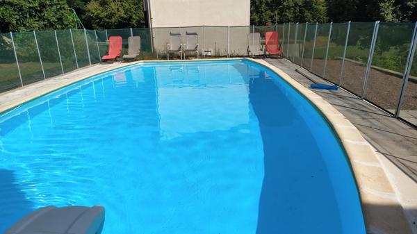 Charmante maison bourgeoise avec piscine