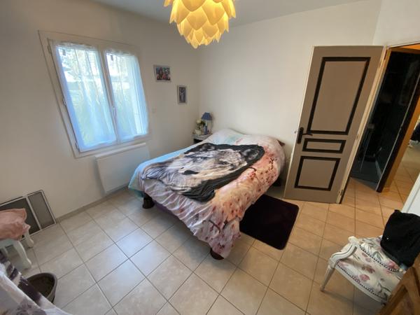 Maison récente avec jardin, garage et dépendance !