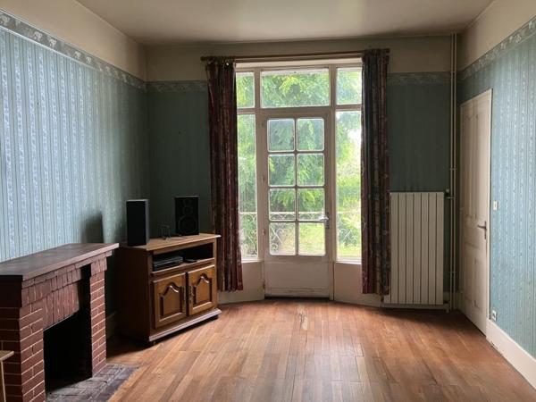 Maison à vendre 93 415 € Bellac 8 p 127 m² DPE F