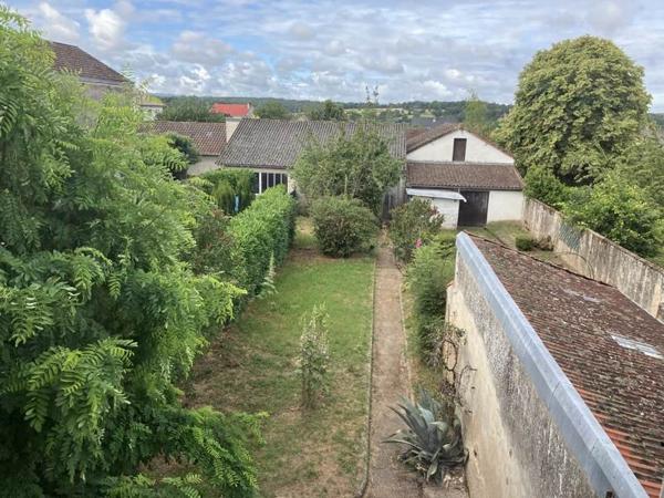 Maison à vendre 93 415 € Bellac 8 p 127 m² DPE F
