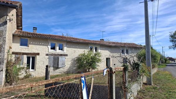 Maison individuelle de trois chambres avec un terrain de 2 hectares