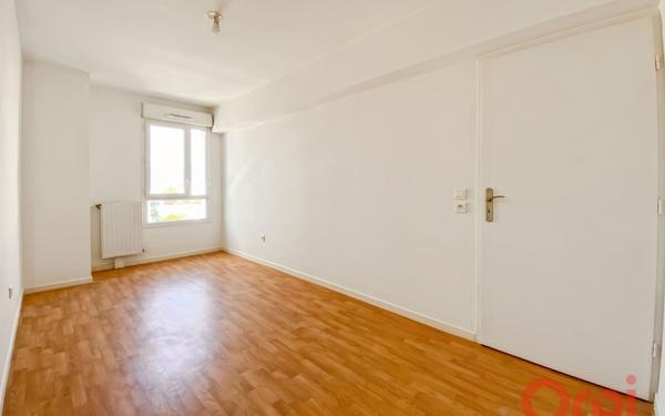 Appartement à vendre    3 pièces • 59,42 m2 Aubervilliers