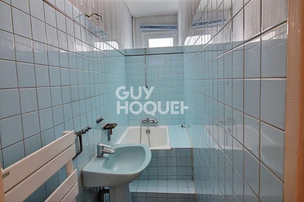 Charmante Maison à Vendre à Suresnes (touchant Puteaux) - Idéale pour un Projet de Rénovation !