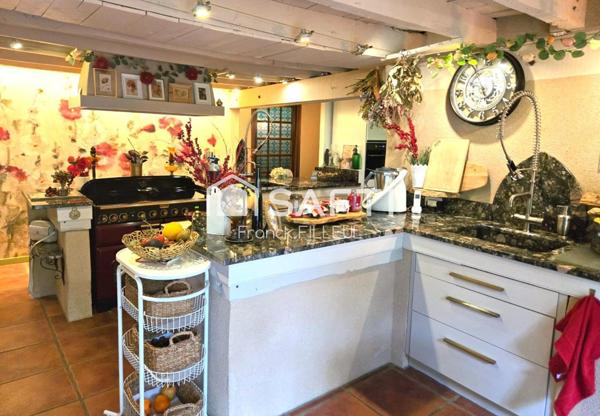 Magnifique longère pour vivre ou chambres d'hôtes