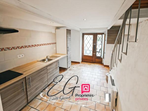 Maison Caunes Minervois, 2 chambres, cour, terrasse