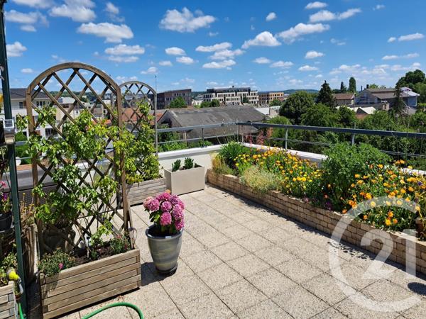 Appartement F4 à vendre  4 pièces - 91,74 m2 MANTES LA VILLE - 78