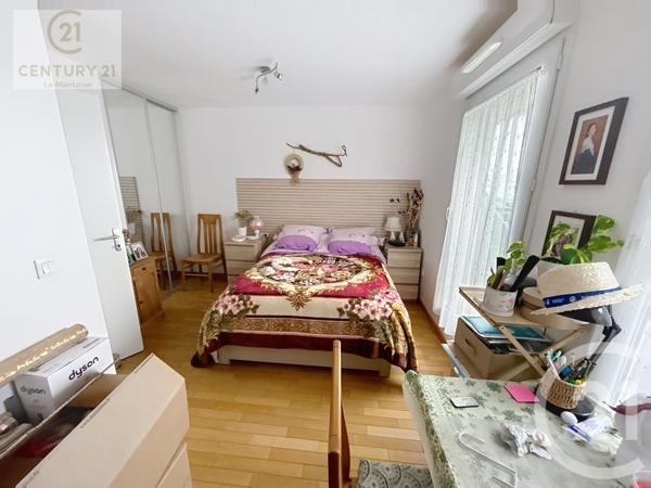 Appartement F4 à vendre  4 pièces - 91,74 m2 MANTES LA VILLE - 78