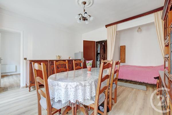 Appartement F2 à vendre  2 pièces - 39 m 2   PARIS  - 75010