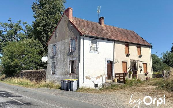 Maison à vendre    2 pièces •  Marcillat-en-Combraille