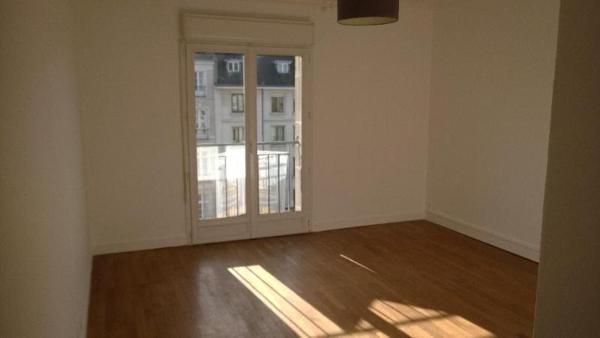 Appartement à louer 3 pièces 53.05m² Nantes (44000)