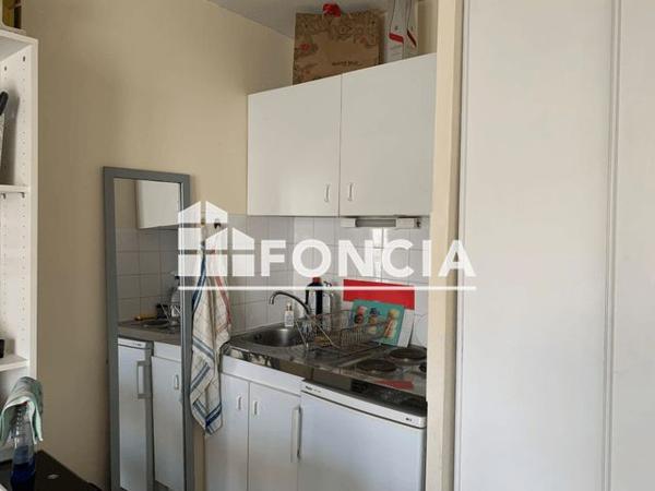 Location Studio 19.5 m² - 36 BOULEVARD DES BELGES La Roche Sur Yon 85000