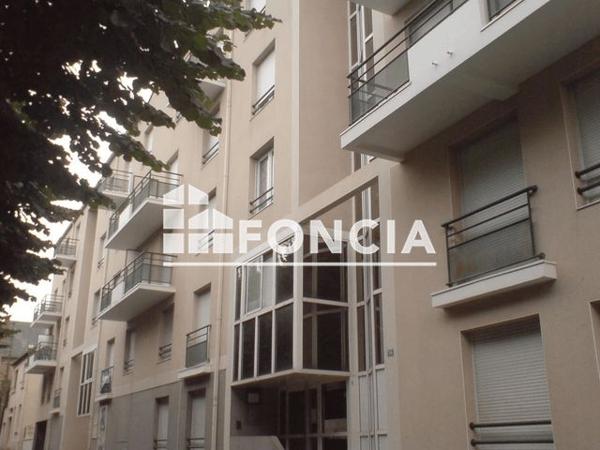 Location Studio 19.5 m² - 36 BOULEVARD DES BELGES La Roche Sur Yon 85000