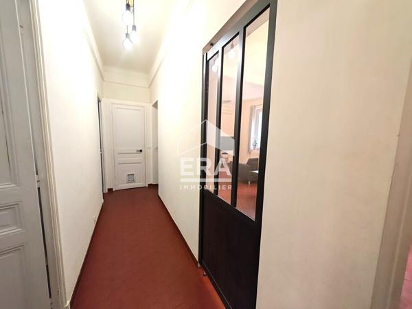 Appartement T4 + Terrasse  de 24m2 à Marseille - Quartier Baille