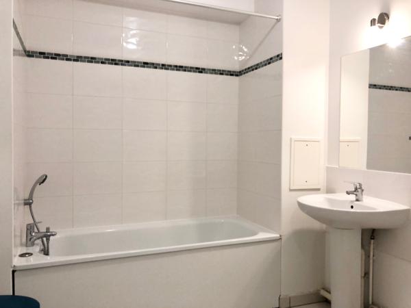 À louer : Appartement T1 à LIEUSAINT - Réf. 805621