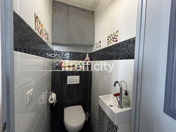 Maison 4 pièces - 101 m² Exclusivité efficity