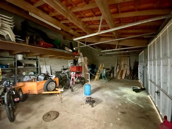 Maison de plain pied proche JONZAC