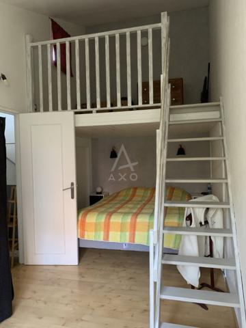 Agréable maison, avec jardin et garage